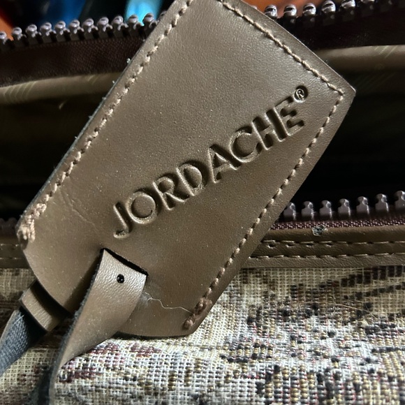Vintage Jordache Tapestry Suitcase on Wheels - Picture 2 of 13